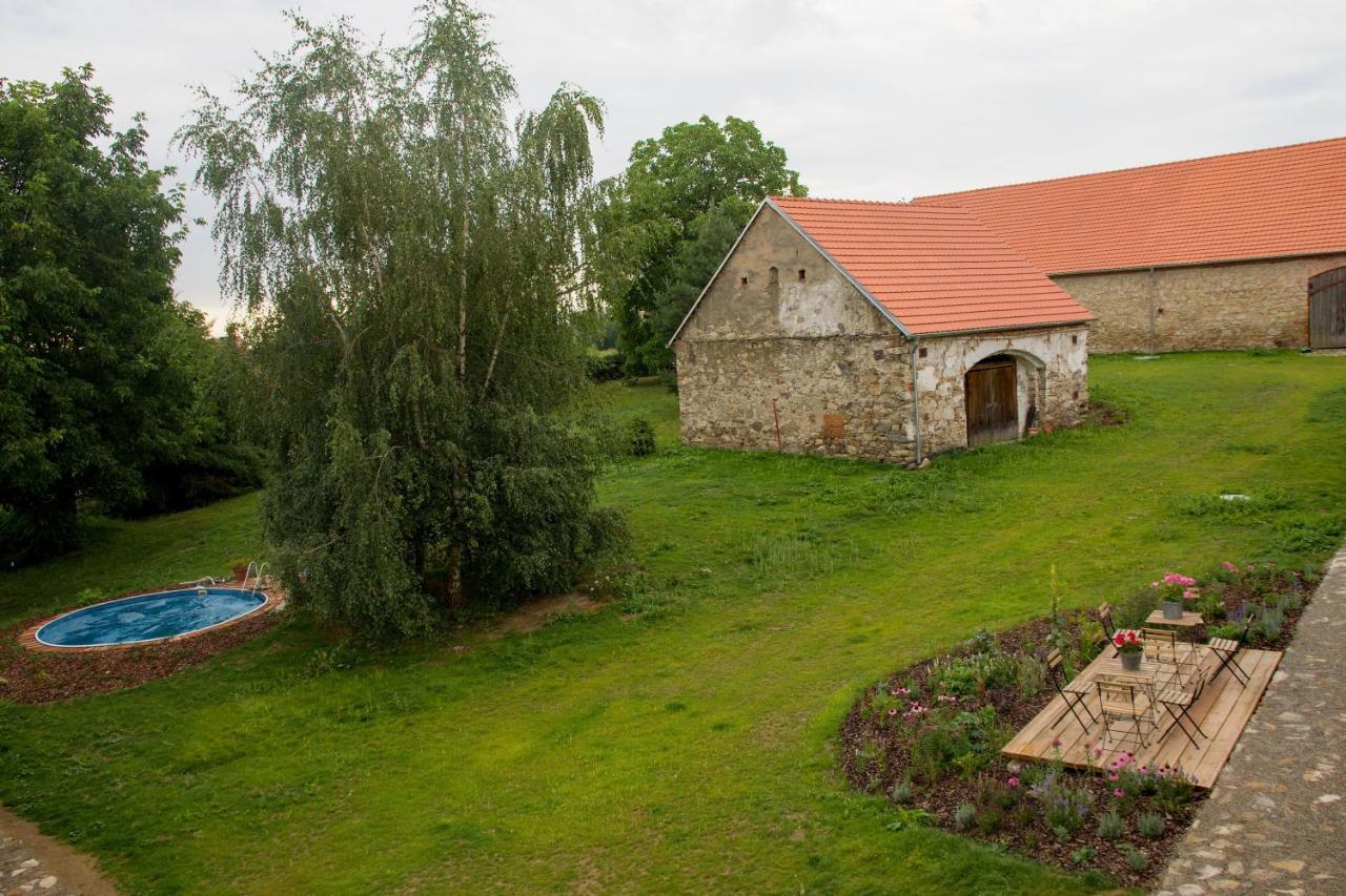 Orechovy Dvur Velke Nepodrice Экстерьер фото