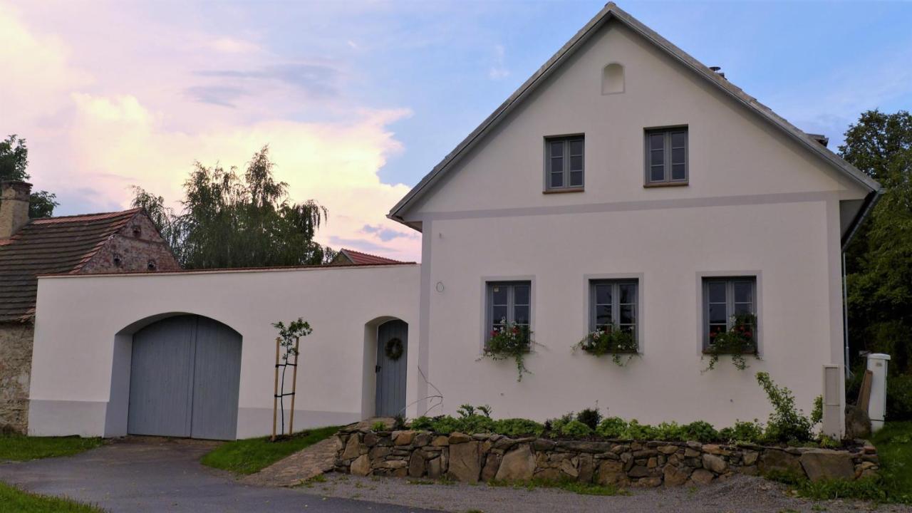 Orechovy Dvur Velke Nepodrice Экстерьер фото