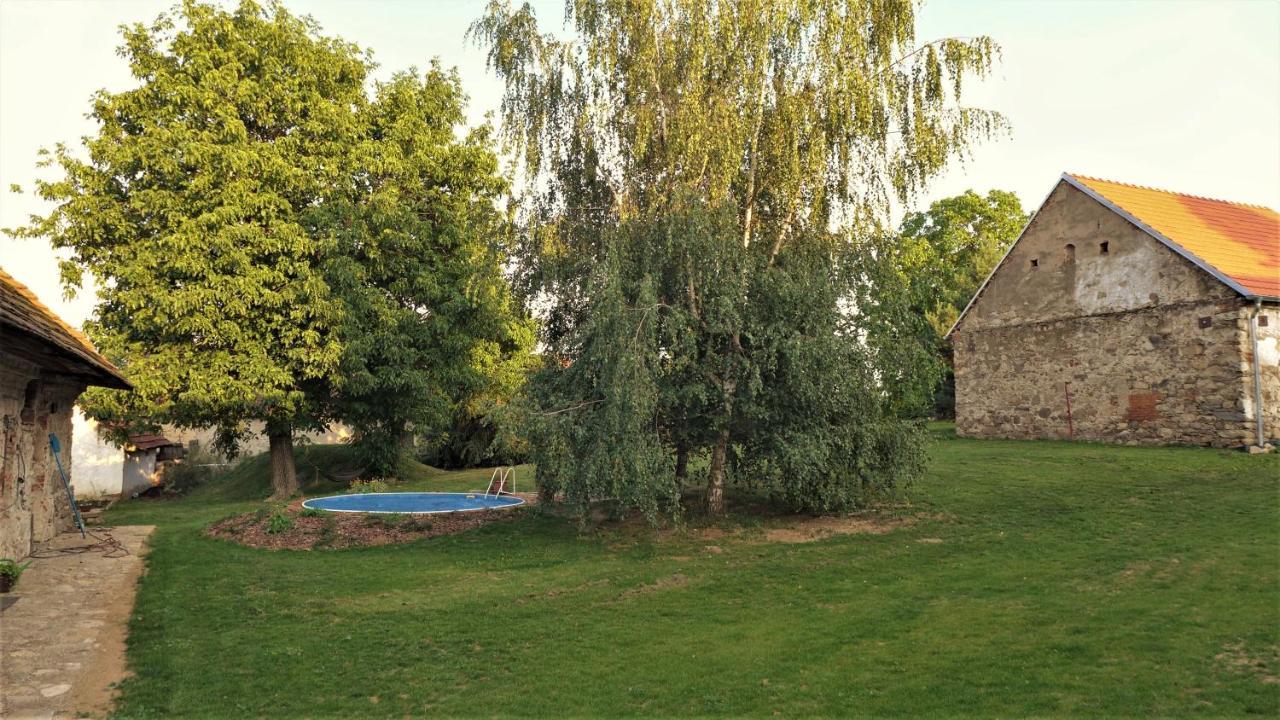 Orechovy Dvur Velke Nepodrice Экстерьер фото