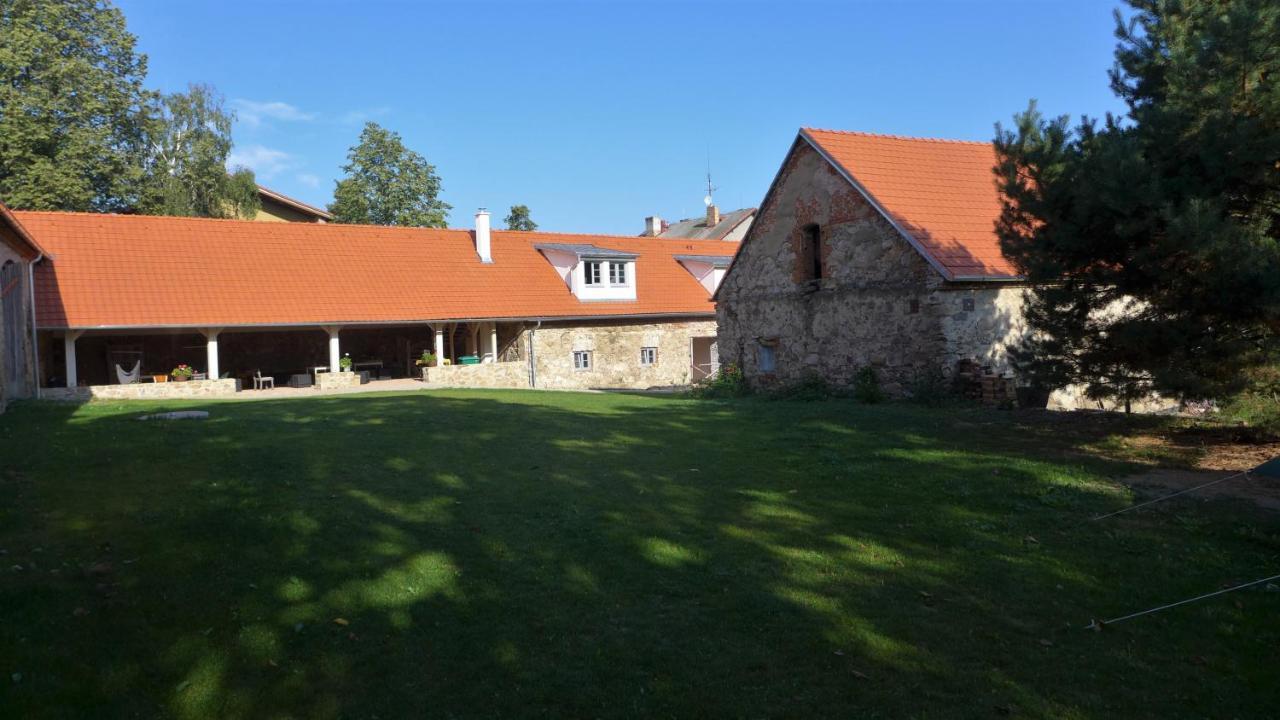 Orechovy Dvur Velke Nepodrice Экстерьер фото